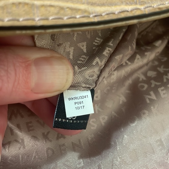 KATE SPADE Knightsbridge Doris Croc Embossed Satchel Leather Crossbody Taupe - Picture 12 of 15